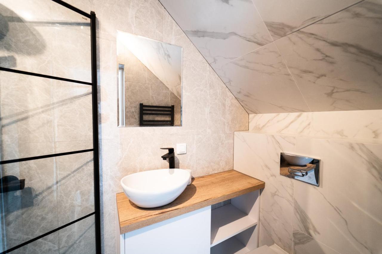Kolorowe Apartamenty W Mielnie! 350M Od Plazy - 100M Od Jeziora! Мєлно Екстер'єр фото